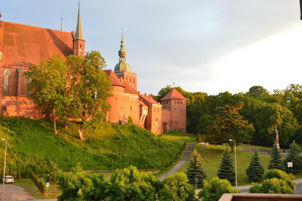 Pod Wzgorzem Bed & Breakfast Frombork Kamer foto